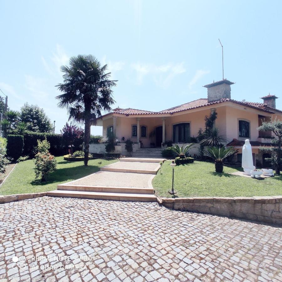 Casa Alem Rio - Quartos Para 6 Hospedes Em Santo Tirso Eksteriør bilde